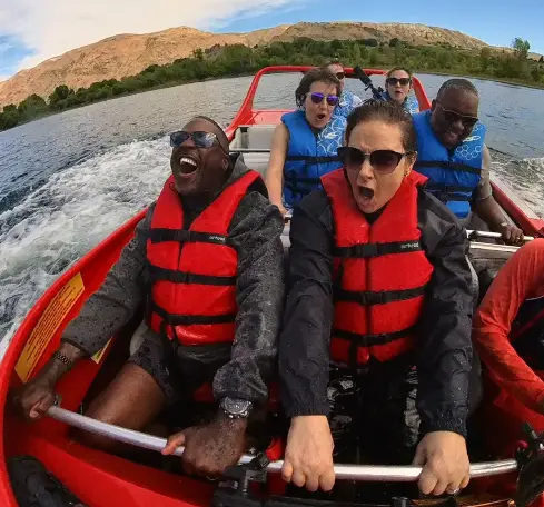 Top Things to Do in Wenatchee for Travelers from Seattle, Spokane, Portland & Beyond 3 Why Pair Your Visit with a Boat Ride?