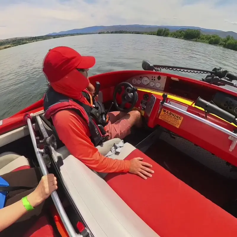 About 6 Meet captain Wiley from Columbia River Boat Tours Wenatchee