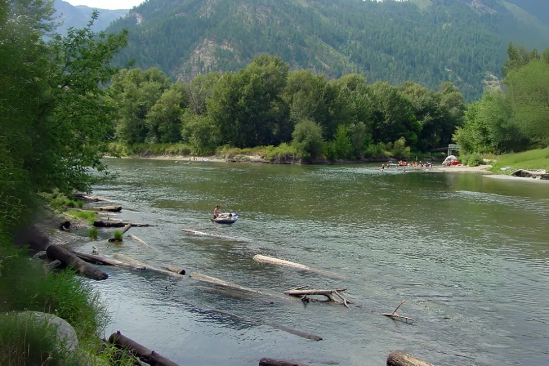Walking Riverfront Park? Here’s the Best Way to Experience the Columbia River Up Close 1 Trails for All at Wenatchee Riverfront Park